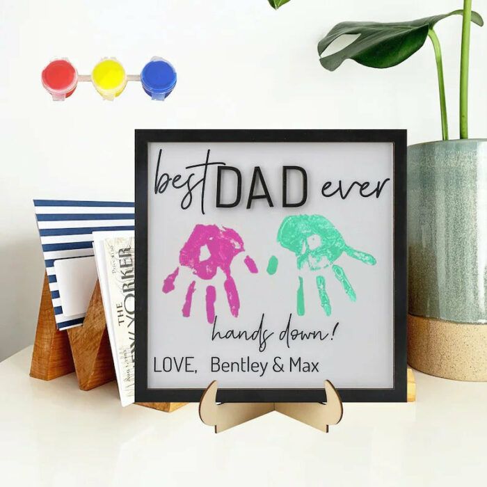 Best Dad Ever Hand Down,Personalized Fathers Day Gift,Custom Family Name Sign