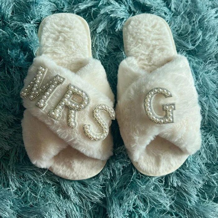 Mom Personalized Christmas Gift,Christmas Gift for her Spa Slippers,Customized Rhinestone slippers,Christmas gift for mom wife nana slippers