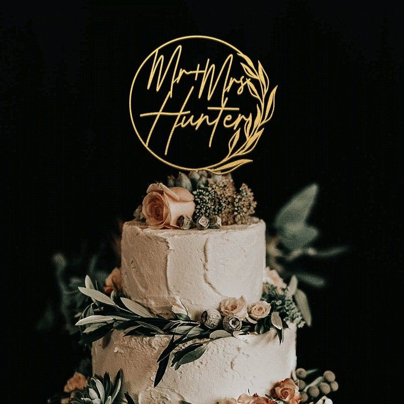 Gold wedding cake topper, Wedding cake topper, Custom cake topper, Mr and Mrs cake topper